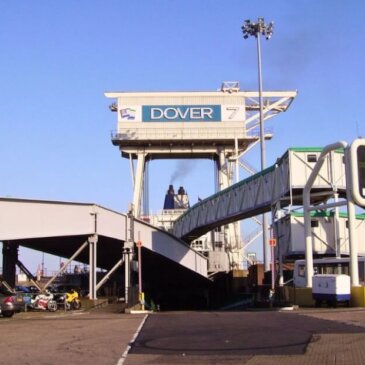 Doverin satama ottaa käyttöön EES-kioskit linja-automatkustajille ja tabletit autoihin.